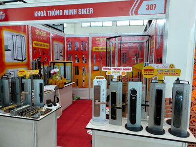 Azdoor VN Chúc Mừng Siker Miền Trung Tham Gia Triển Lãm Vietbuild Đà Nẵng 2025