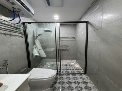 Azdoor VN liên tục bàn giao lắp đặt cabin phòng tắm kính Keyler cao cấp, hiện đại và thẩm mỹ