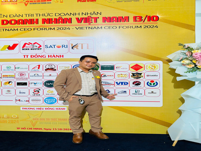 AZDOOR VN VINH DỰ GÓP MẶT TẠI SỰ KIỆN "DIỄN ĐÀN TRI THỨC DOANH NHÂN 2024"