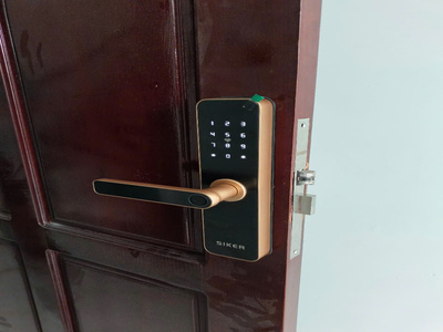Khóa Thông Minh Siker 5 Chức Năng – Giải Pháp An Ninh Hiện Đại Cho Căn Hộ Cao Cấp