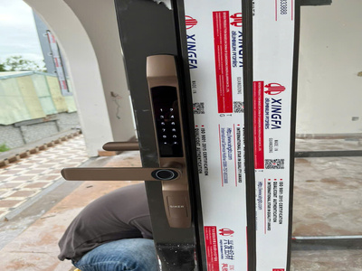 Khóa Thông Minh Siker Cho Cửa Nhôm Hệ 55 – Giải Pháp An Toàn Hiện Đại Cho Mọi Công Trình