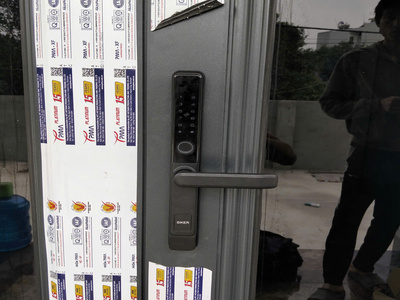 Khóa thông minh Siker cho cửa nhôm Xingfa PMA – 5 chức năng mở khóa hiện đại